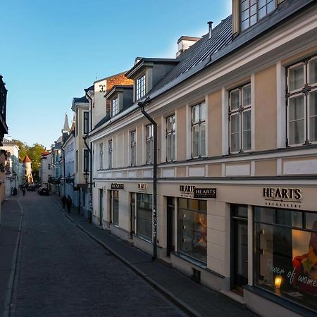 Old Town - Viru Gate Apartment Tallinn Eksteriør billede