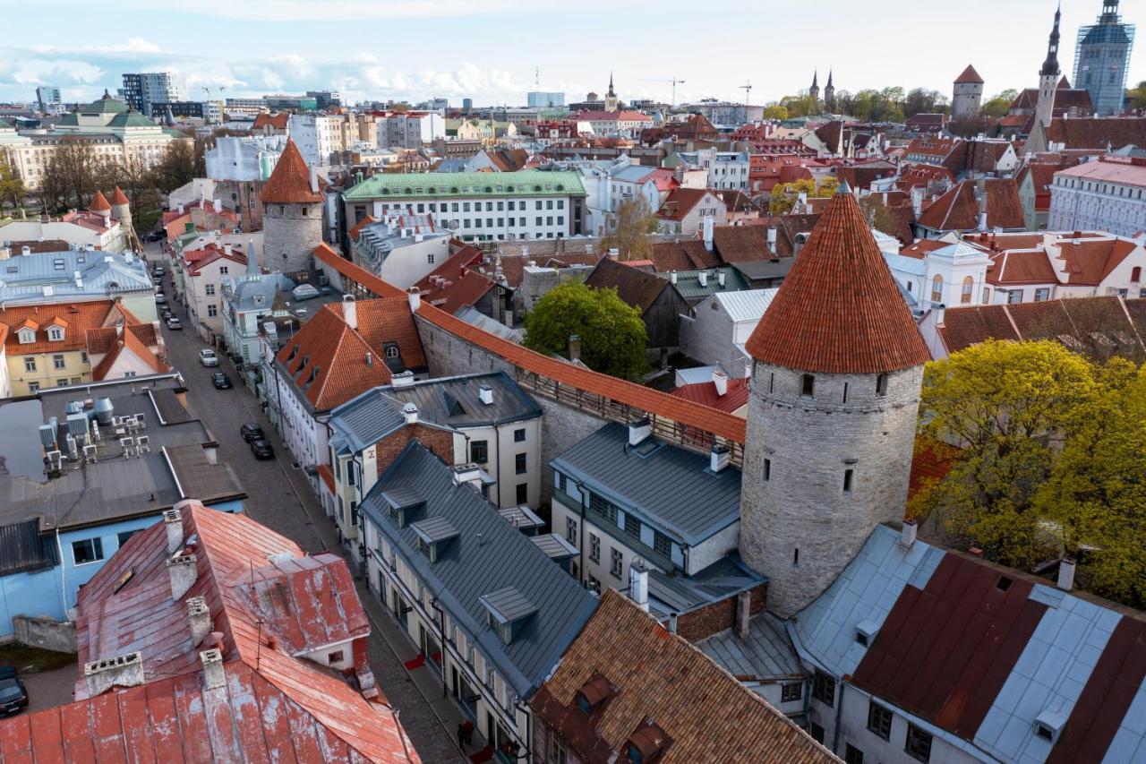 Old Town - Viru Gate Apartment Tallinn Eksteriør billede